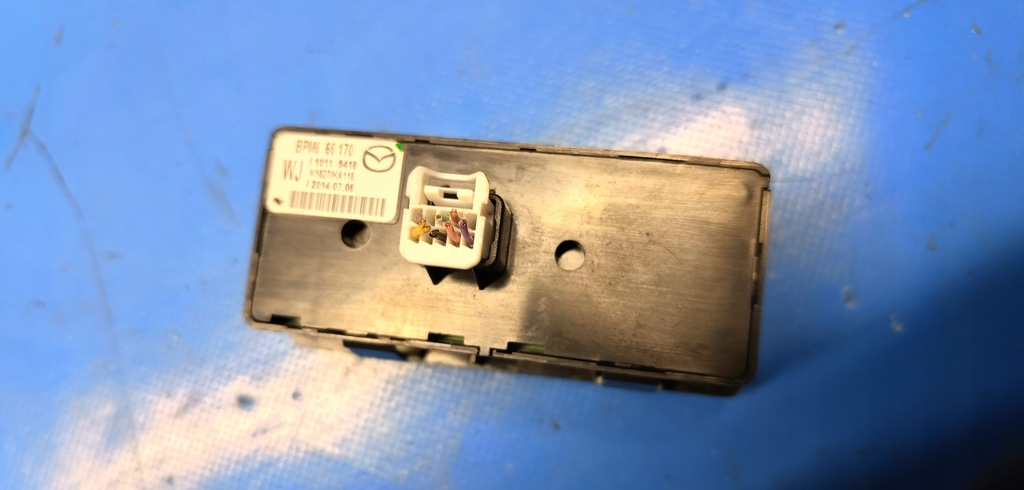 фото №3, Панель переключатель esp rvm регулировка света mazda 3 iii bm