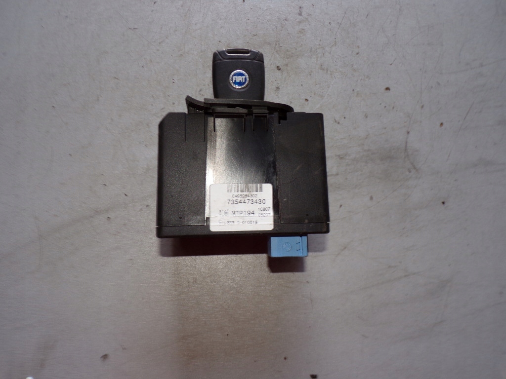 Купить Замок зажигания fiat croma 7354473430