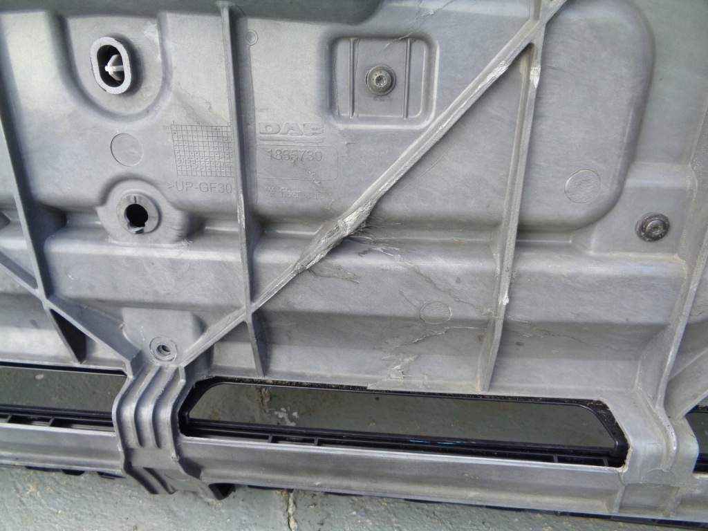 Daf 106 решітка радіатора капот Доставка