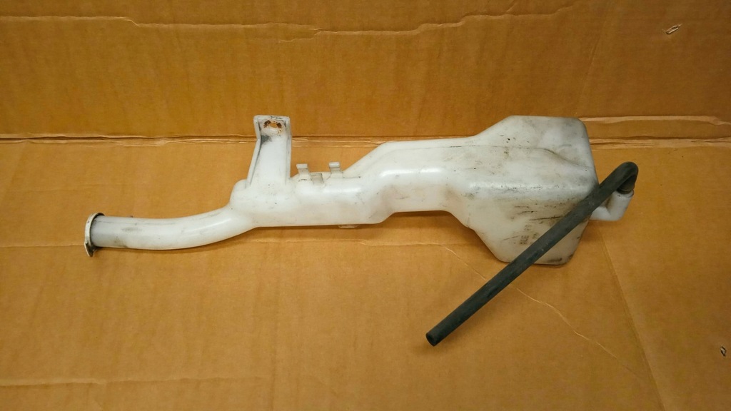 фото №1, Mitsubishi grandis бак омывателя