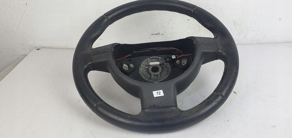 фото №7, Opel corsa c повітропровід триспицева, шкіра