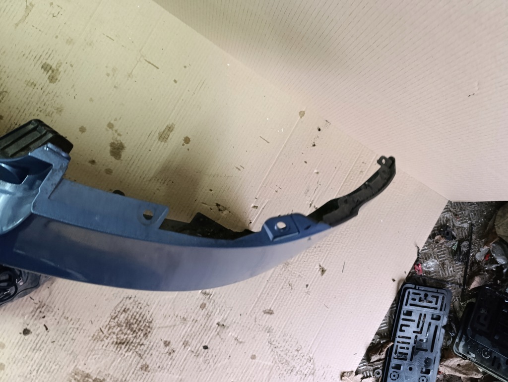 фото №11, Hyundai i20 i lift бампер задняя 86611-1j500 kol tu8