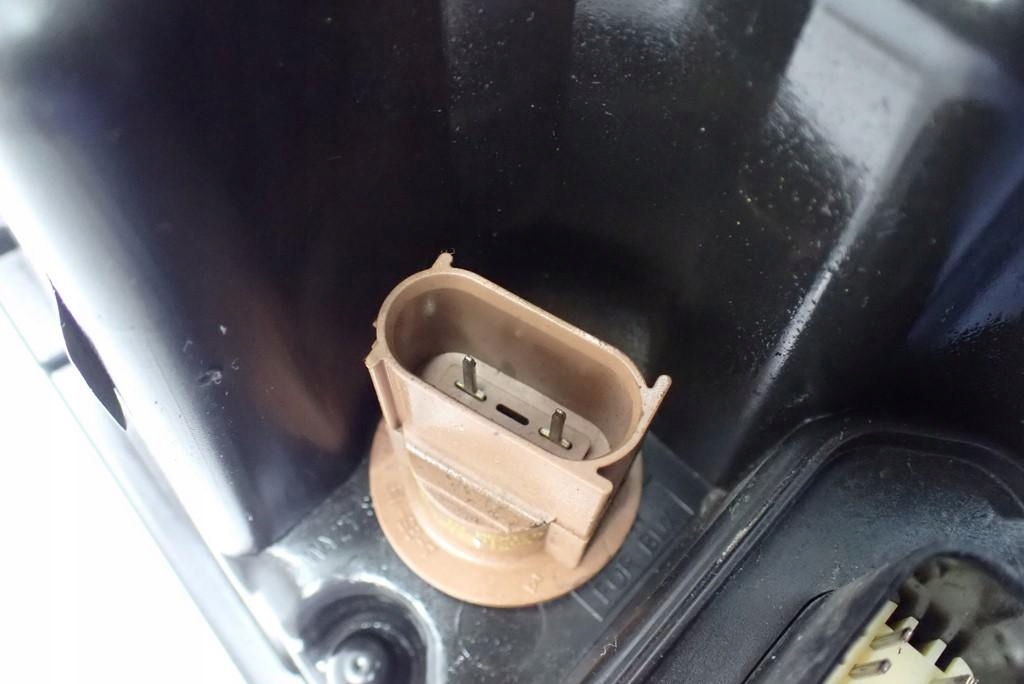 фото №12, Лампа правий перед europa ксенон jeep grand cherokee iv wk2 13r