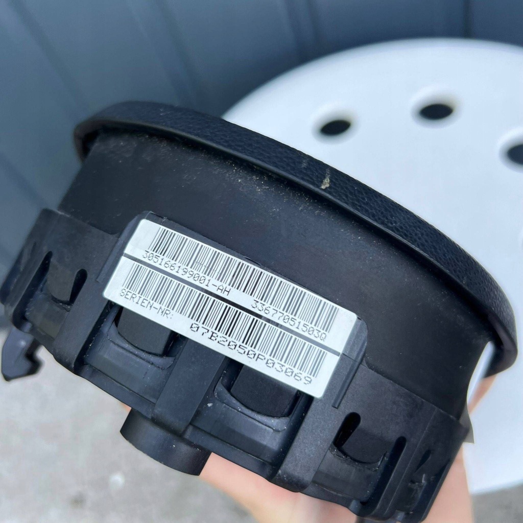 Купить Bmw 1 e87 e90 e91 подушка безопасности подушка воздушная водителя 305166199001ah