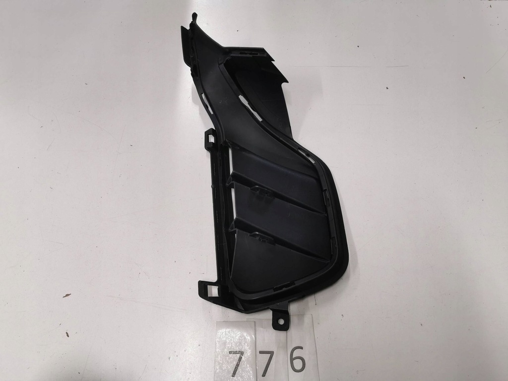 фото №9, Решётка бампера передний porsche taycan gts левая 776.