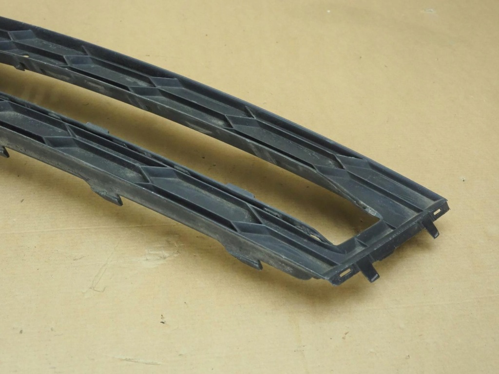 фото №8, Skoda superb 3 iii lift 19- решётка бампера перед правая 3v0853666b
