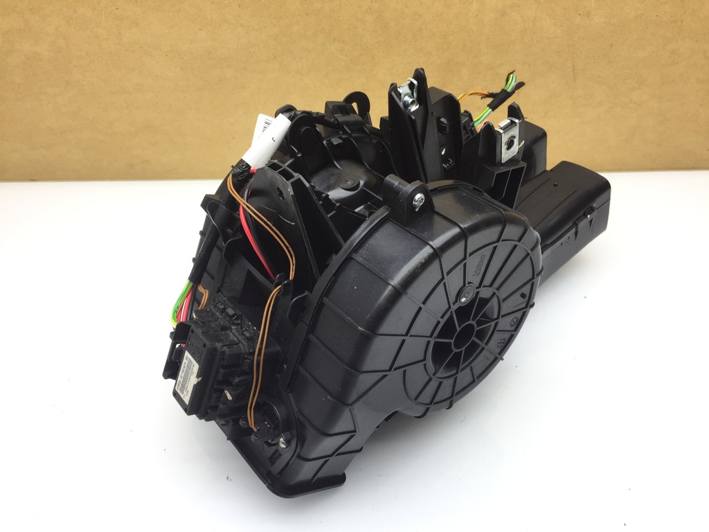 фото №1, Peugeot 508 i вентилятор повітродувка задня