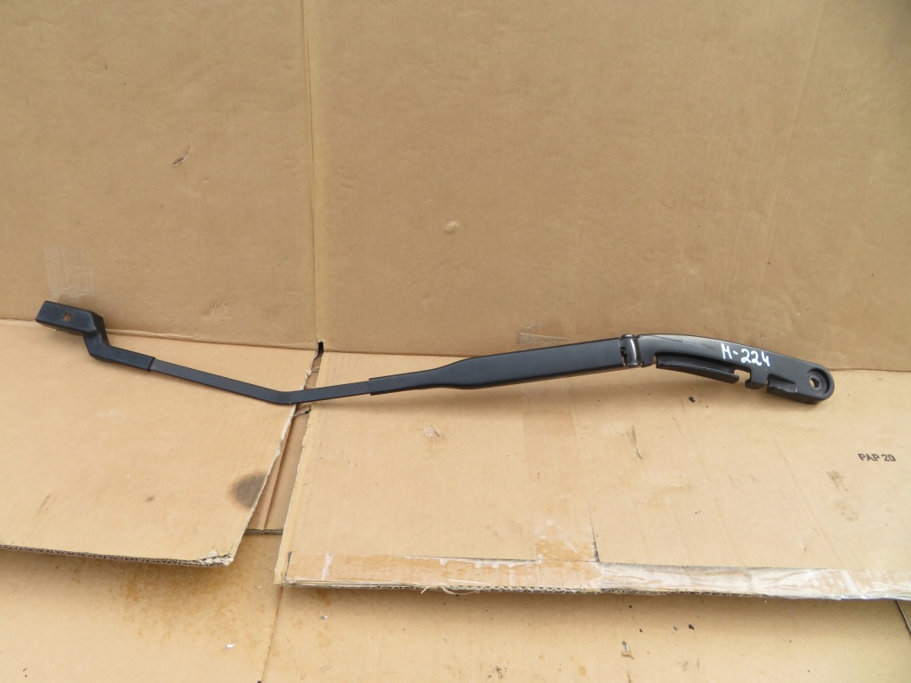 фото №1, Рычаг дворники щетка volvo xc60 2 ii w000082546