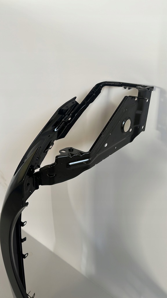 фото №6, Maserati granturismo m145 крыло новый оригинальный