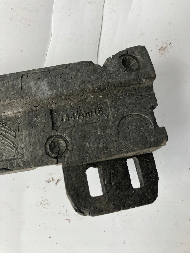 Абсорбер бампера перед citroen c3 aircross Зі Шроту