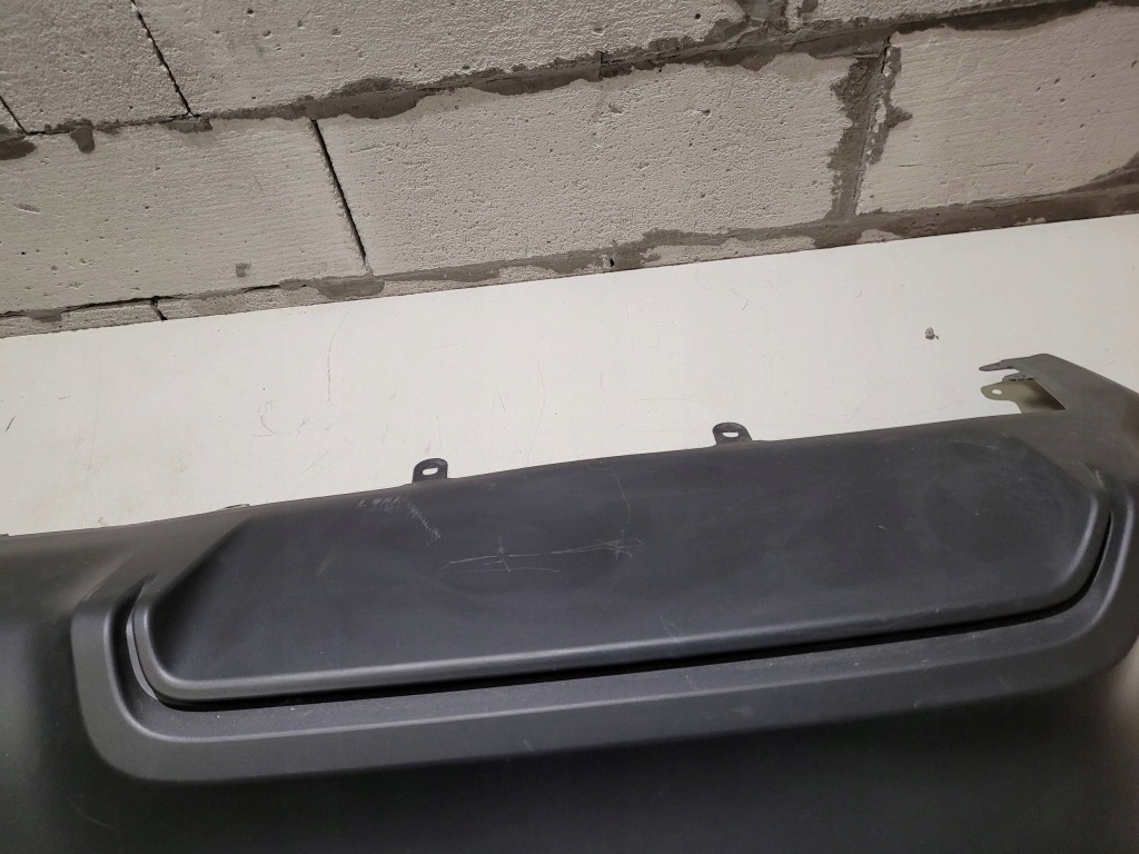 фото №10, Toyota bz4x спойлер накладка бампер задняя pdc