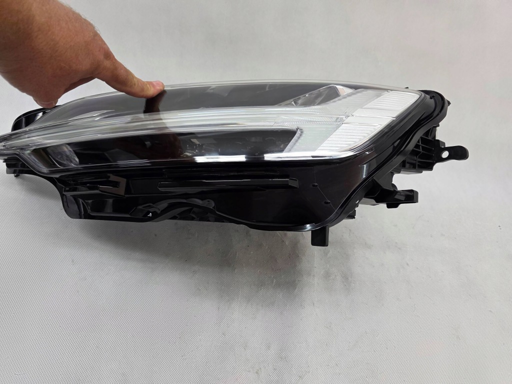 Volvo s60 v60 фара ліва передня перед full led mid європа 32404681 Недорого