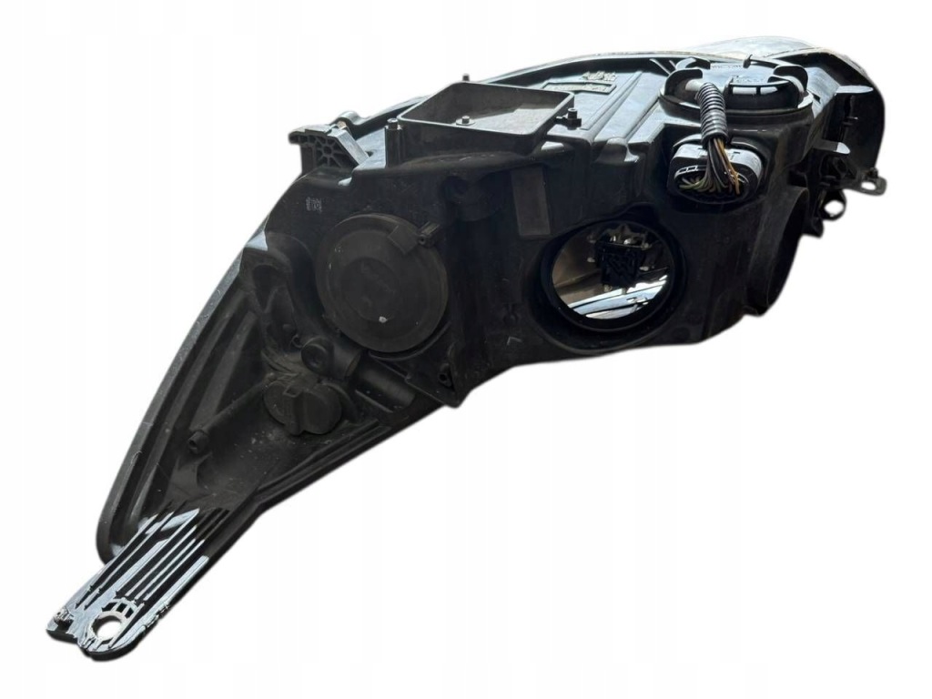 Фара ford focus 1482114822 с Разборки
