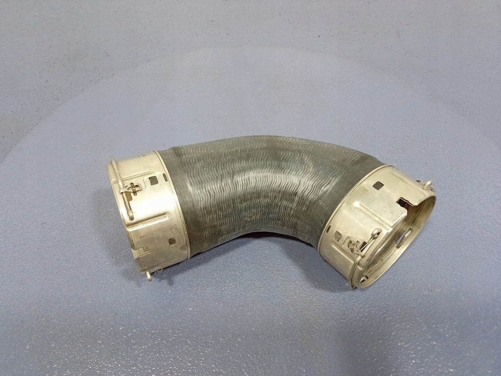 Bmw x3m f97 x4m f98 шланг повітря наддуву 8054843 Зі Шроту