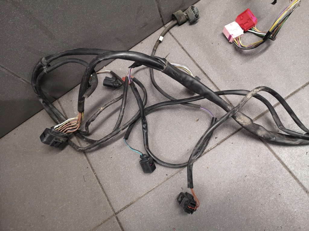 фото №6, Жгут лампы правая audi rs6 c5 4.2 bt eu