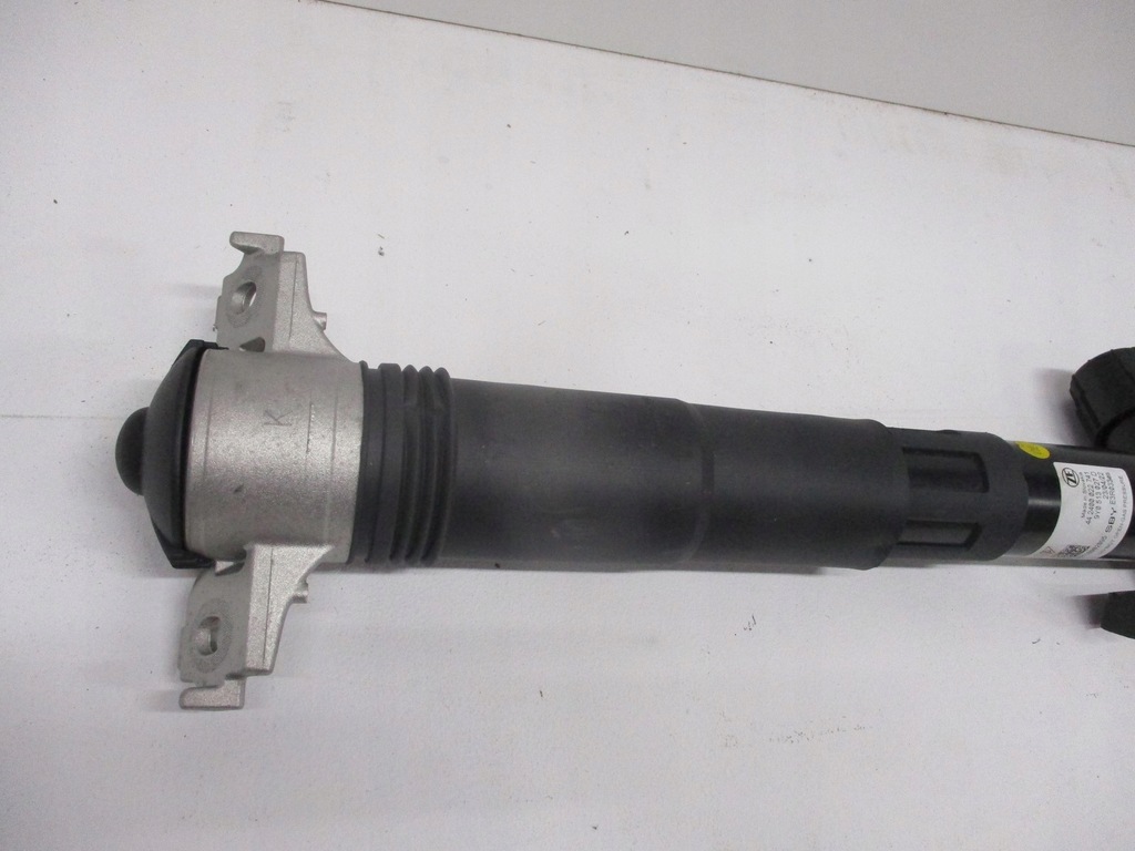 фото №10, Амортизатор porsche cayenne 9y0512010f 9y0512009f