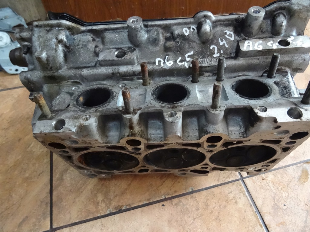 фото №5, Audi a6 c5 2.4b головка ліва 078103373