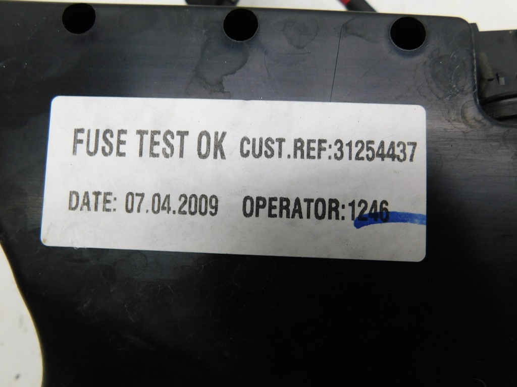 фото №9, Коробка предохранителей 8688040 - volvo c30 c70 s40 ii v50 04-12