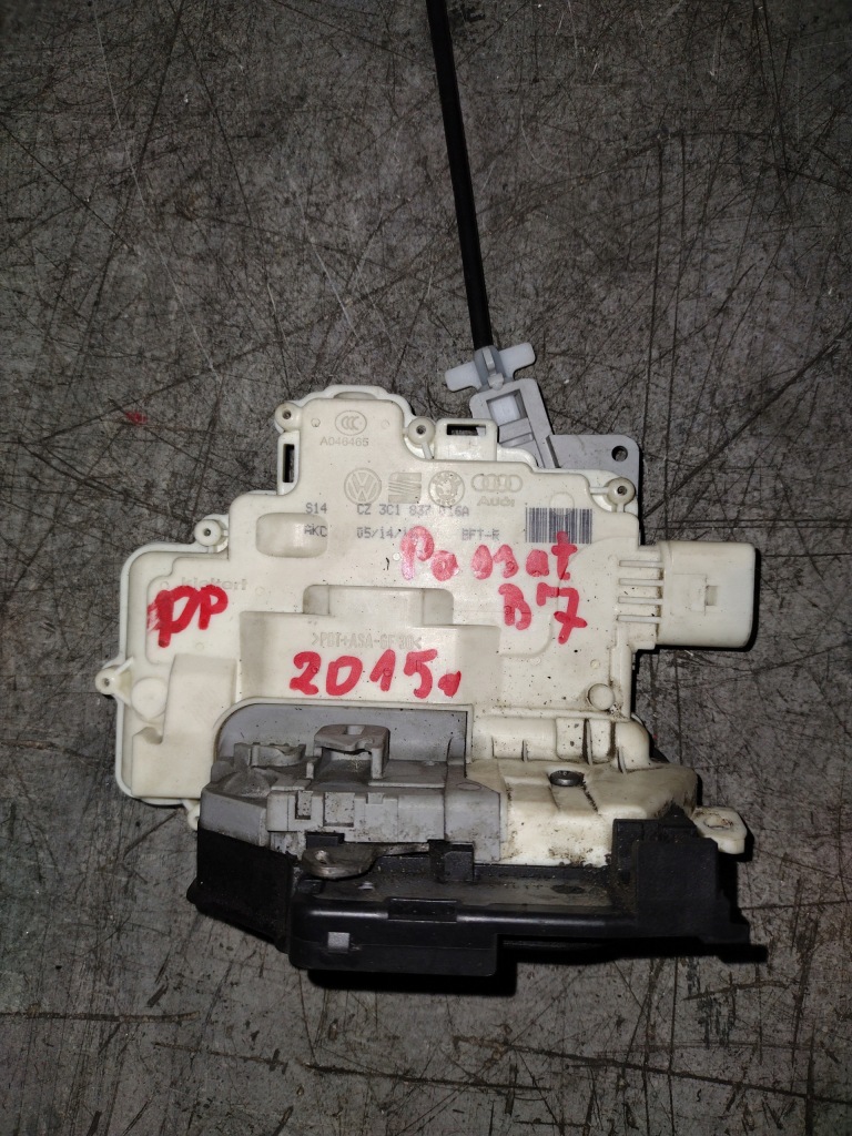 фото №4, Замок дверь правый перед vw passat b7 7pin