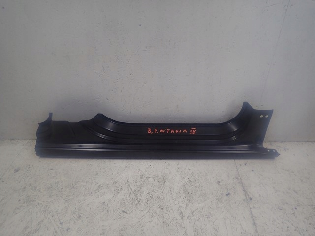 фото №1, Порог правый блок двигателя обшивка правое skoda octavia 4 iv 5e3 20-