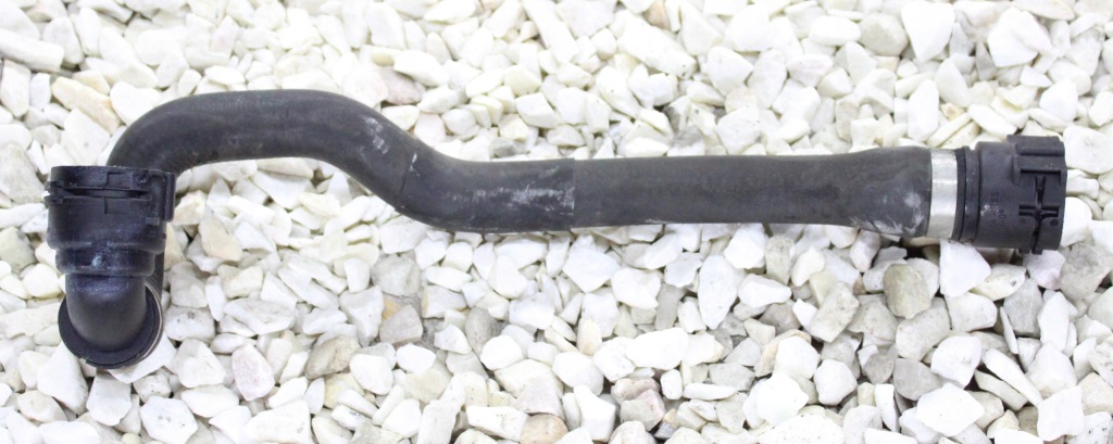 Купить E87 шланг труба пабтрубок  воды m47 118d 120d 7788883