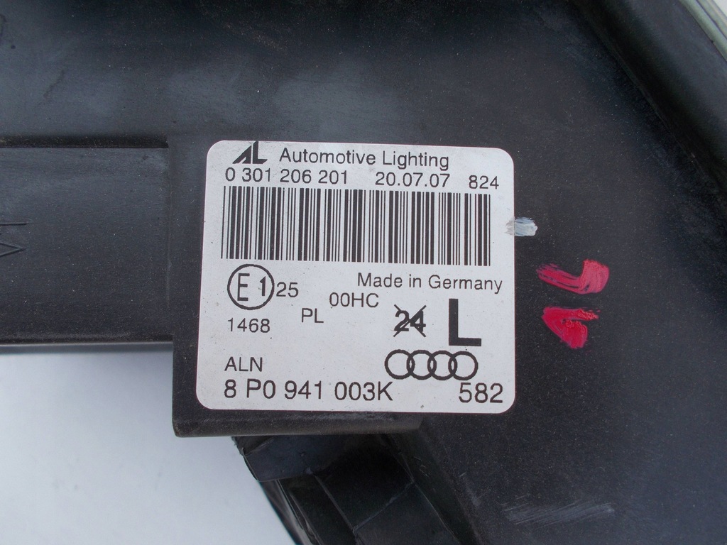 фото №10, Audi a3 s3 8p 2003 перед сторона левая лампа передняя 8p0941003k