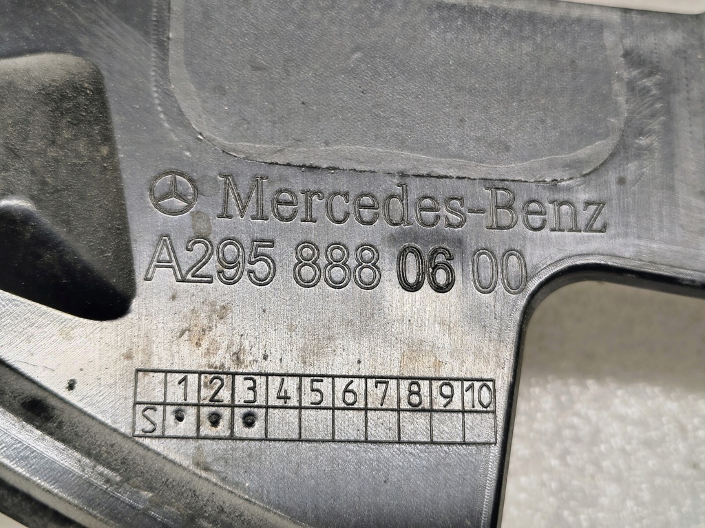 фото №13, Mercedes eqe решётка радиатора решётка радиатора a2958881400 каркас