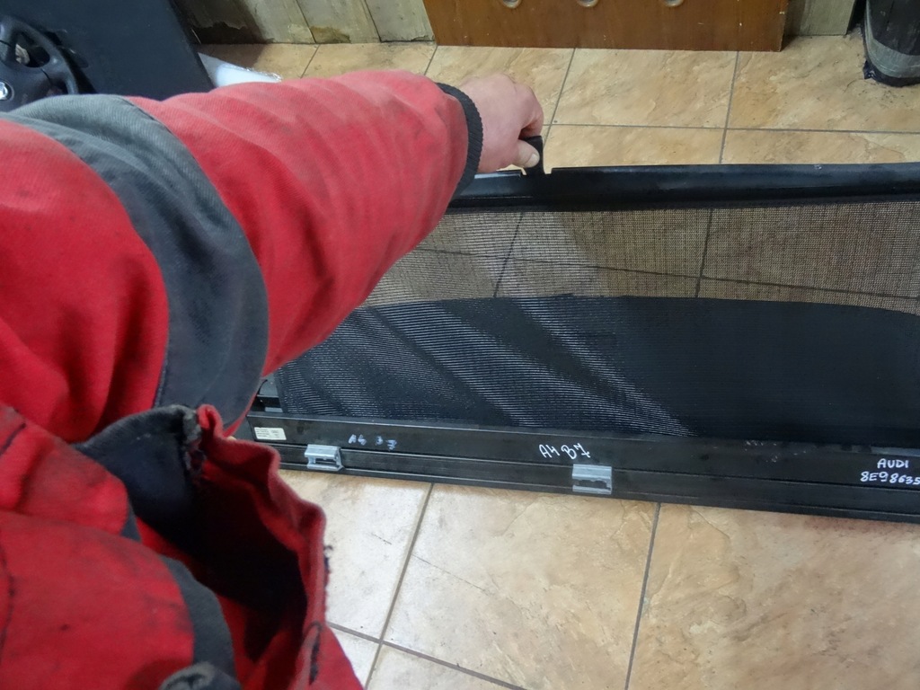 фото №8, Audi a4 b7 шторка багажника 8e9863553 2