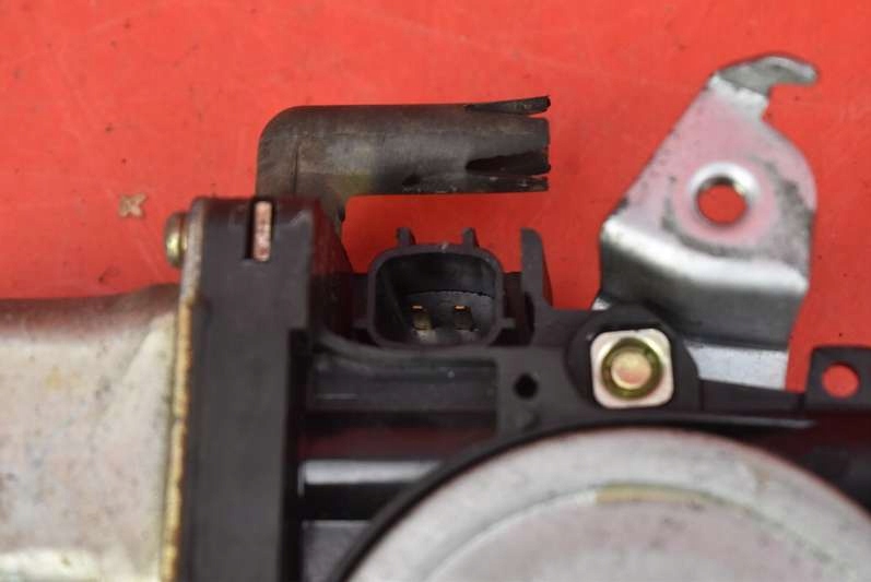 фото №5, Подъемник стекло левый задняя 8073189806 nissan maxima a33 00-05