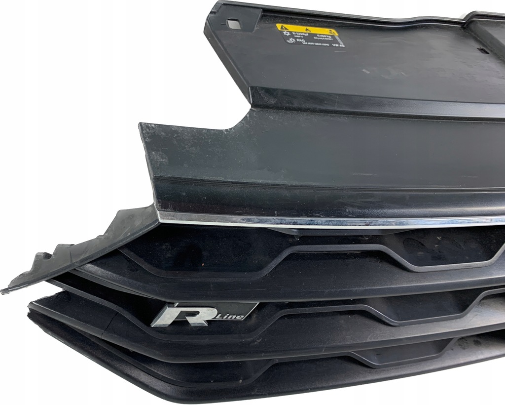 фото №3, Vw t-roc r-line значок решётка радиатора решётка радиатора 2ga853651g