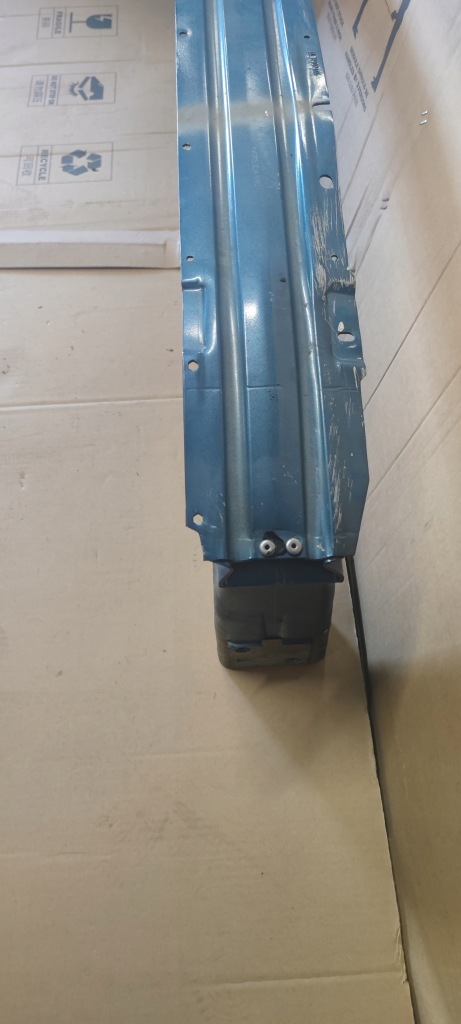 Opel astra v k балка підсилювач бампера перед Доставка