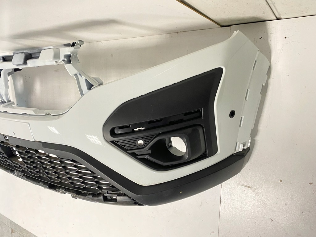 фото №13, Бампер передний перед dacia sandero 3 iii stepway 2020-