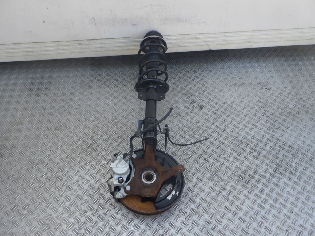 фото №6, Амортизационная стойка поворотный кулак амортизатор правый dacia duster ii