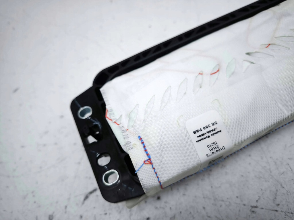 фото №6, Cupra formentor 2023 подушка воздушная подушка безопасности пассажира