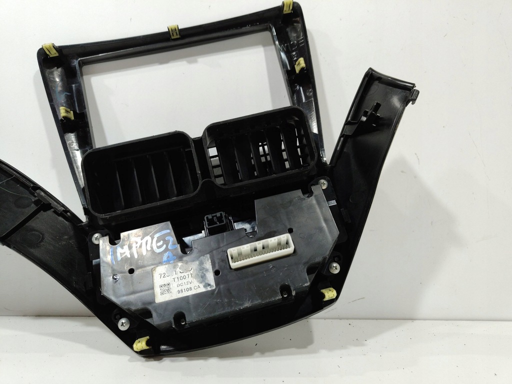 фото №12, Subaru forester iii impreza молдинг панели приборной панели 66110fg000