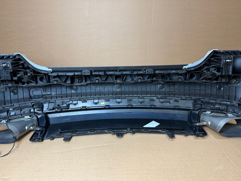 фото №13, Audi a7 4g8 lift 2017 s-line задня kompletny лампи бампер кришка багажника ls9r 38km