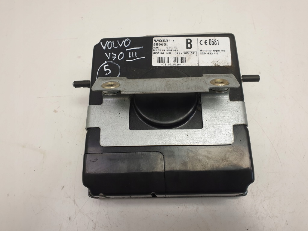 фото №1, Volvo v70 iii s80 ii модуль телефону 8696581