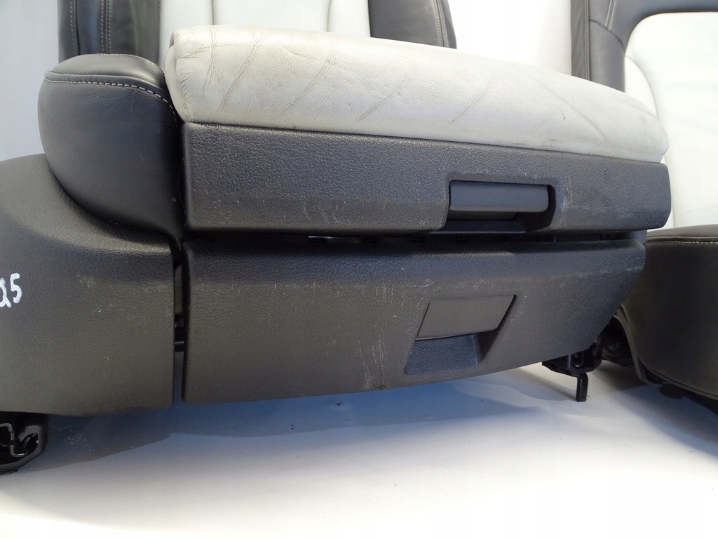 фото №8, Kpl сиденье сиденья заднее сиденье audi sq5 8r светло czarna кожа подогрев