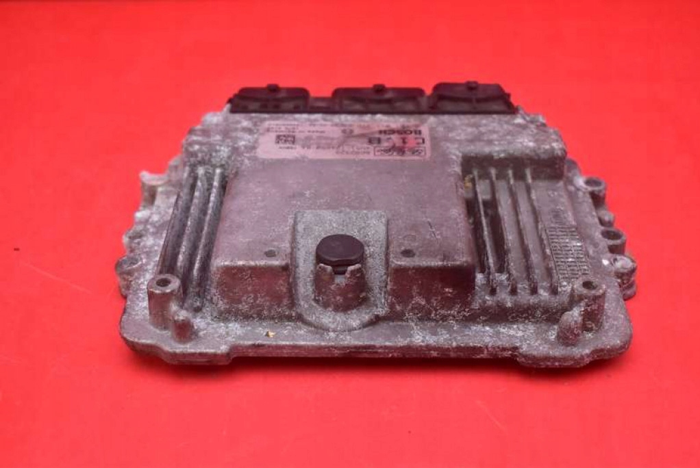 фото №5, Блок управления двигателя 8692329 0281011775 volvo s40 v40 2 ii 1.6 d 109 km 04-07