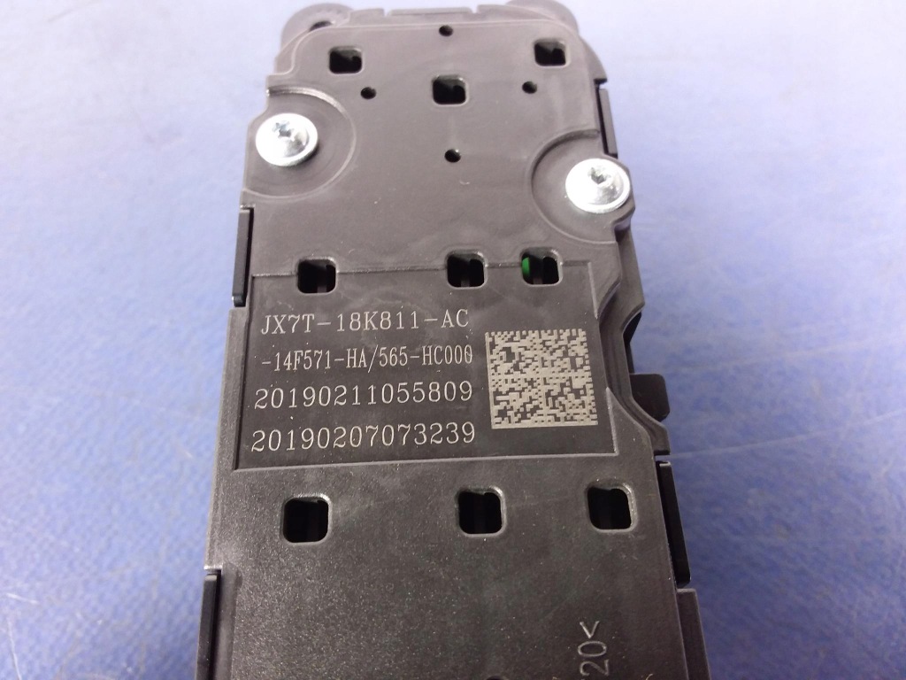 Ford focus mk4 панель управление радио jx7t18k811ac Оригинал