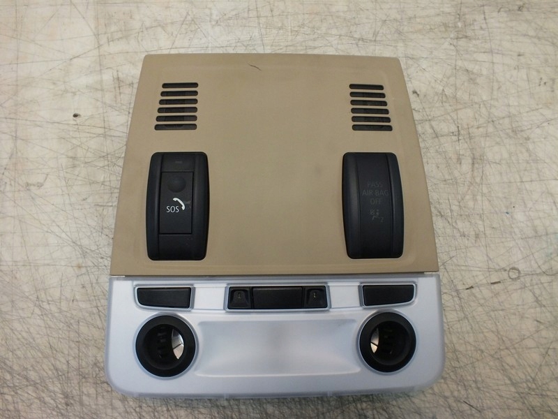 фото №1, Bmw e84 x1 lift лампа освещение кабины sos