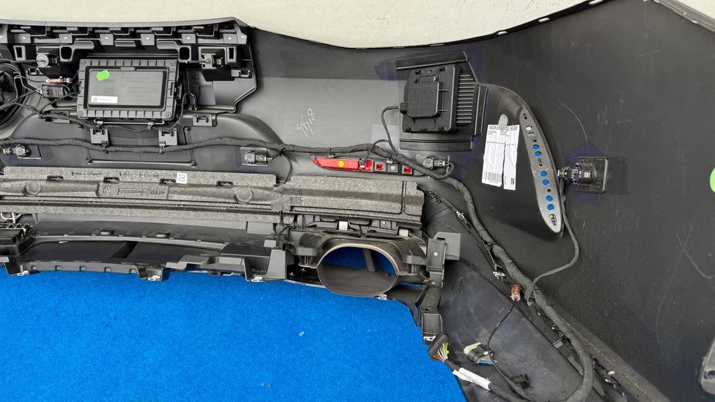 фото №13, Mercedes amg gt w290 4door hybrid 6.3e бампер задня kompletny st/b/3a