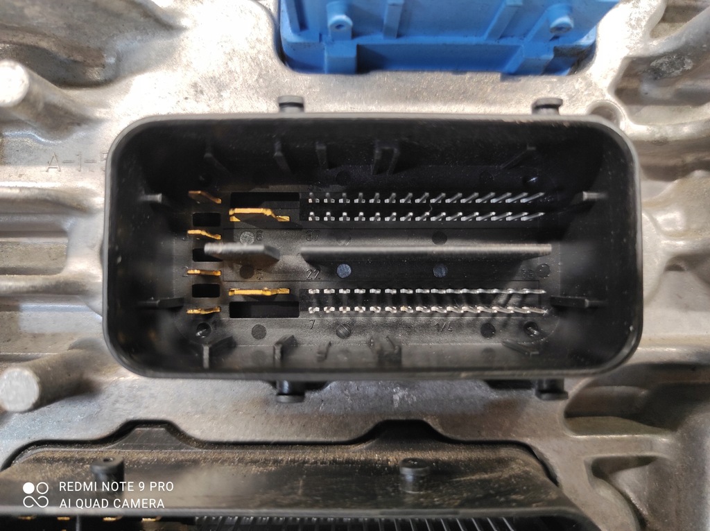 фото №8, Бортовой компьютер блок управления двигателя 55501607 opel astra v k 1.6 cdti