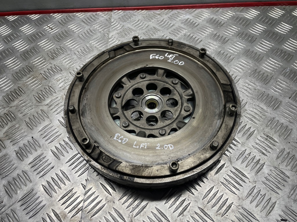 фото №1, Маховик з двома масами bmw e60 lift 2,0d