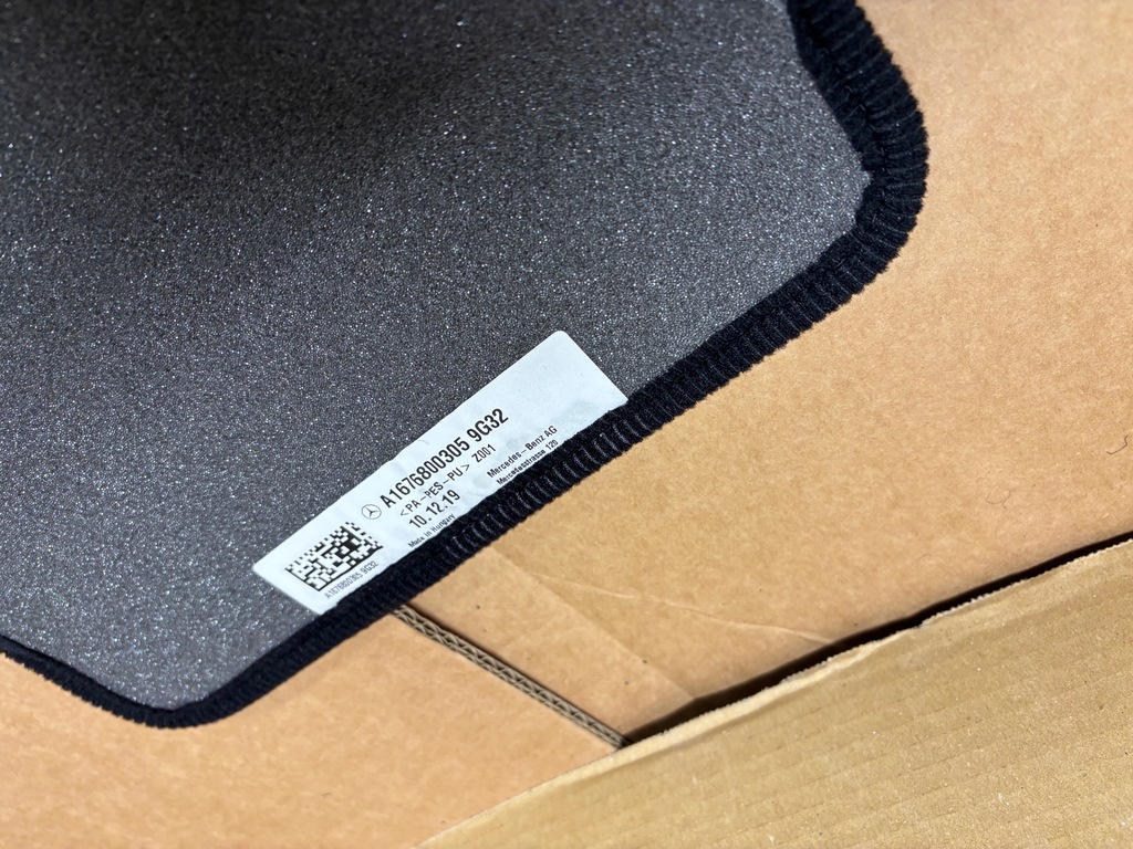 фото №8, Mercedes gle w167 коврики дворники задние nowe a1676800305 a1676800005