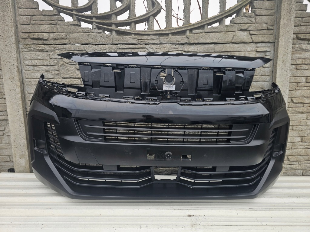 фото №1, Peugeot vivaro c бампер перед