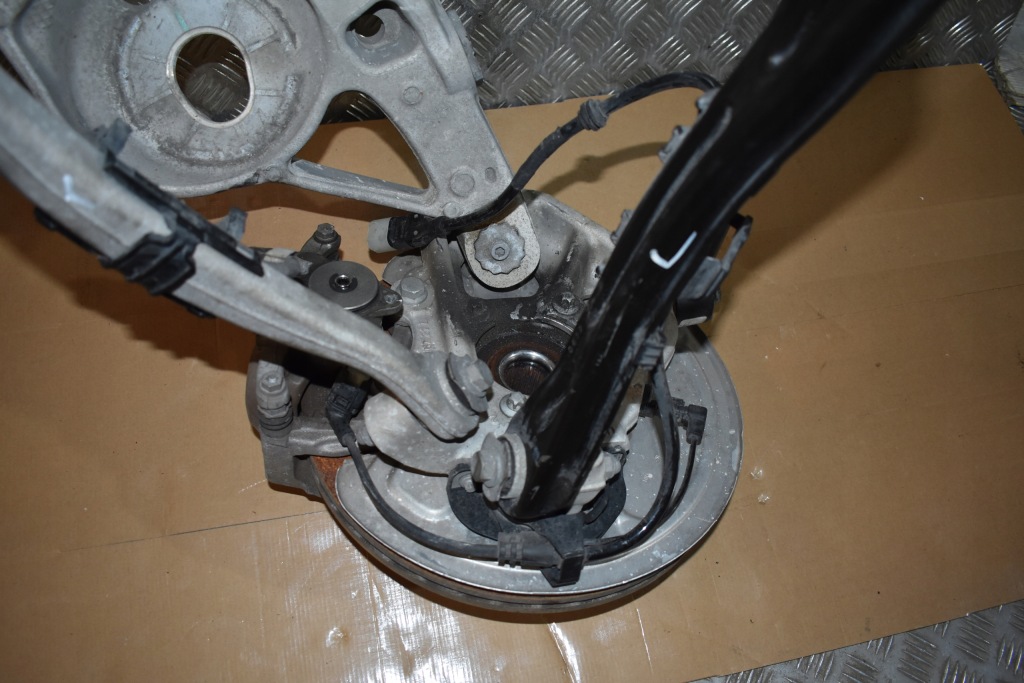 фото №7, Idealne підвіска задні ліва mercedes w167 1