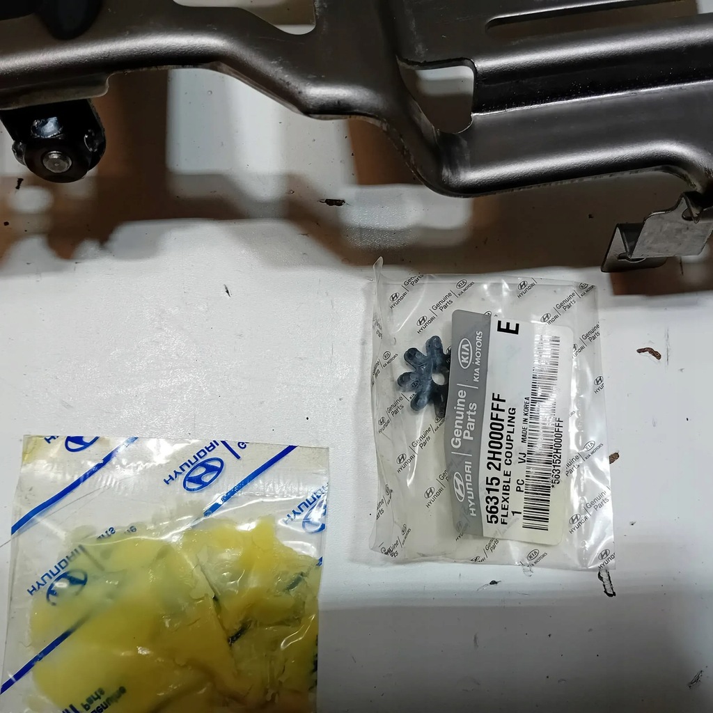 фото №6, Hyundai i30 кронштейн kolmny набір