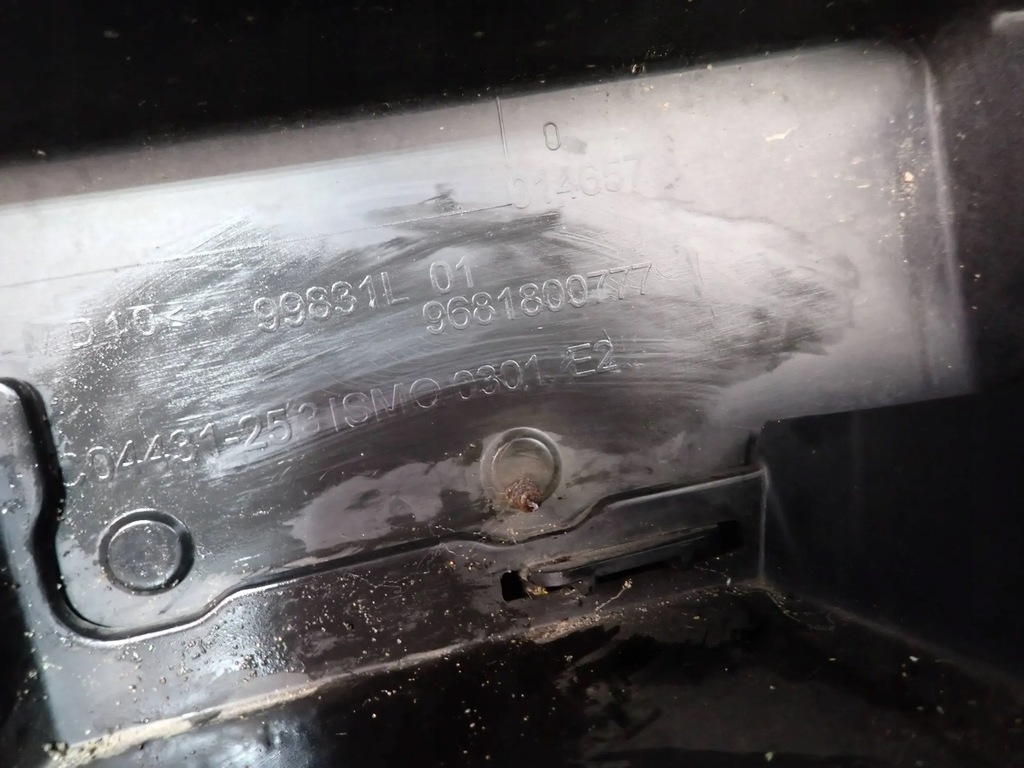 фото №11, Бампер перед передний citroen c3 picasso kjcc