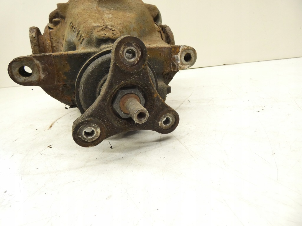 фото №5, Bmw x1 e84 2.0d диференціал задній задня міст передавальне число 3.46 автоматична коробка передач